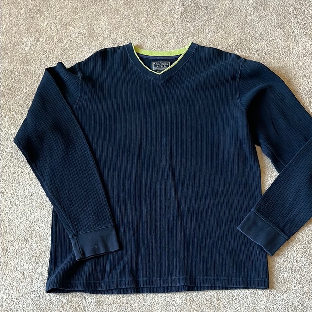 Men’s Abercrombie &Fitch long sleeve, v-neck navy w lime green pull over! Sz. XL